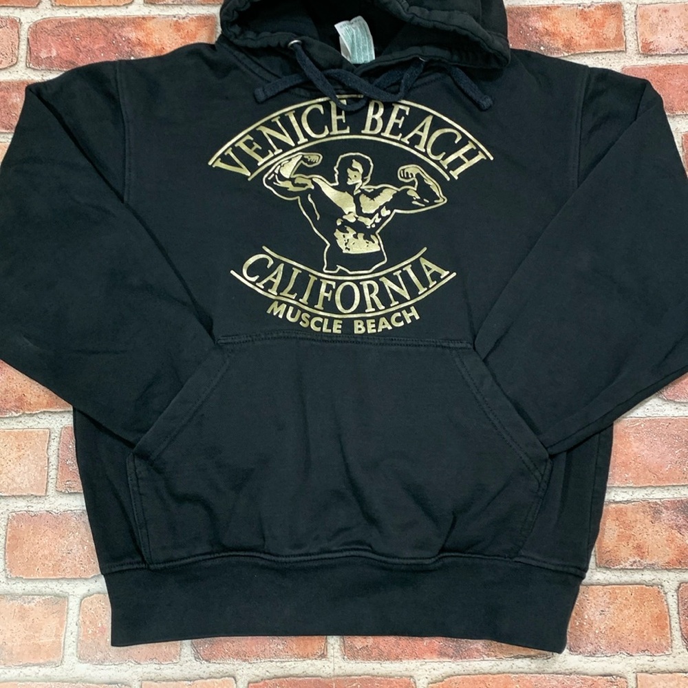 Muscle Beach Vintage black hoodie. “Venice Beach” size S